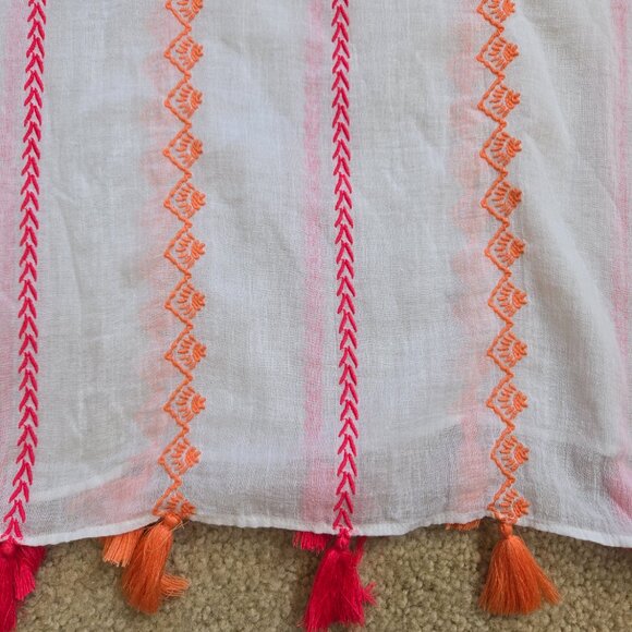 Vineyard Vines Accessories - NWOT Vineyard Vines Lightweight Cotton Summer Scarf with Tassles